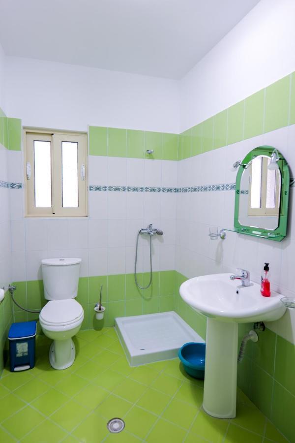 Rei Apartments Sarande Exterior photo
