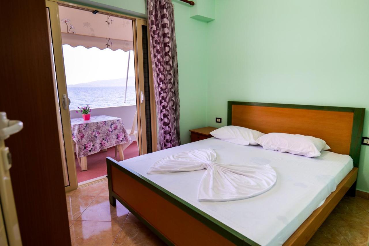 Rei Apartments Sarande Exterior photo